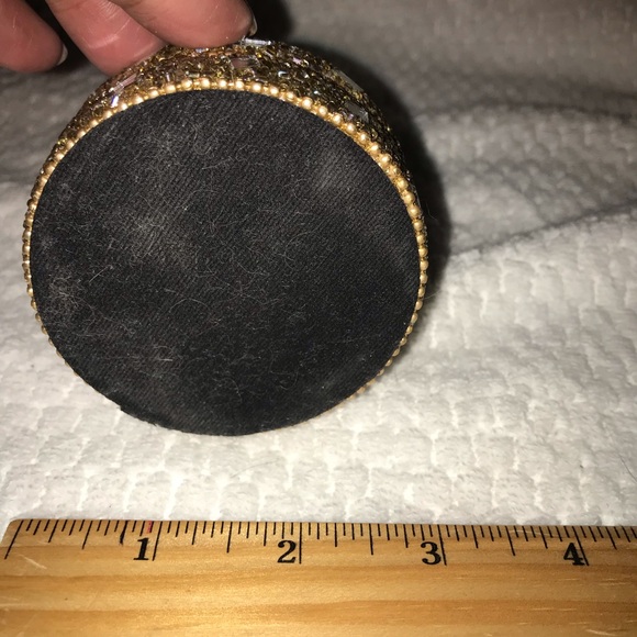 Two decorative boxes and beaded mini note pad - Picture 8 of 13